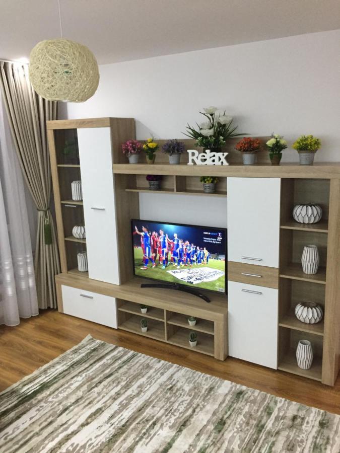 Roby Apartament Bucureşti Ngoại thất bức ảnh